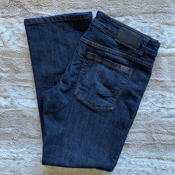 ezekiel jeans 302